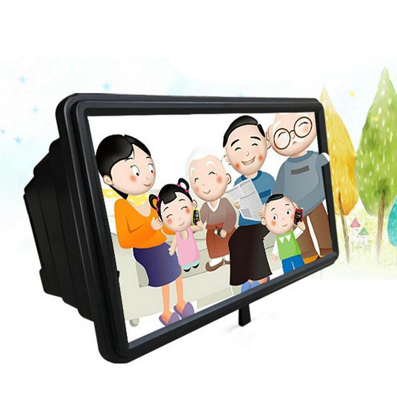 Mobile phone screen amplifier with cartoon family image