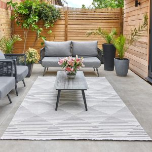 Concept Looms Jazz Grey Diamond Indoor Outdoor Rug, in 2 Sizes